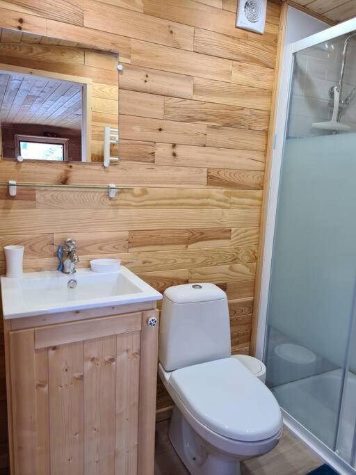 Tiny House Roulotte Villa Cuges-les-Pins Kültér fotó